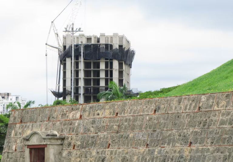 Contratista que demuele el edificio Aquarela de Cartagena no cumplió el plazo