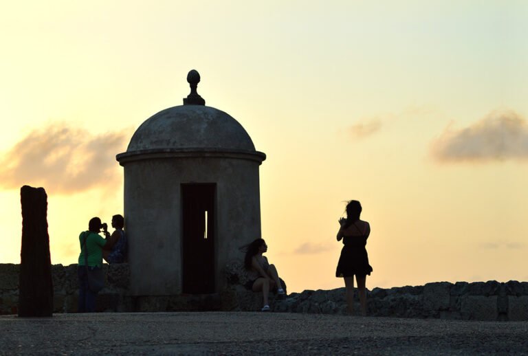 Oferta cultural Cartagena: atardecer en el Baluarte