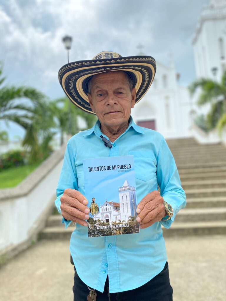 Adriano Yepes, sanjuanero de 78 años, publica su primer libro