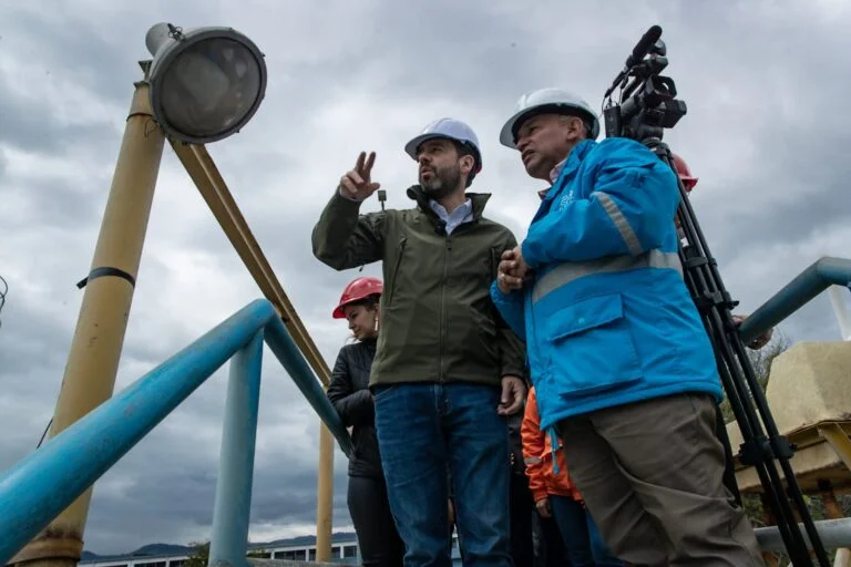 Carlos Fernando Galán advierte sobre posibles nuevas restricciones, si no mejora el ahorro de agua en Bogotá   