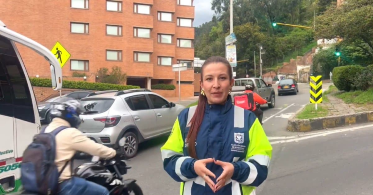 Inicia plan piloto en la vía a La Calera con cambio de sentido