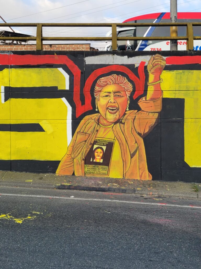 Federico Gutiérrez responde a críticas de Petro sobre la eliminación del mural de las madres buscadoras