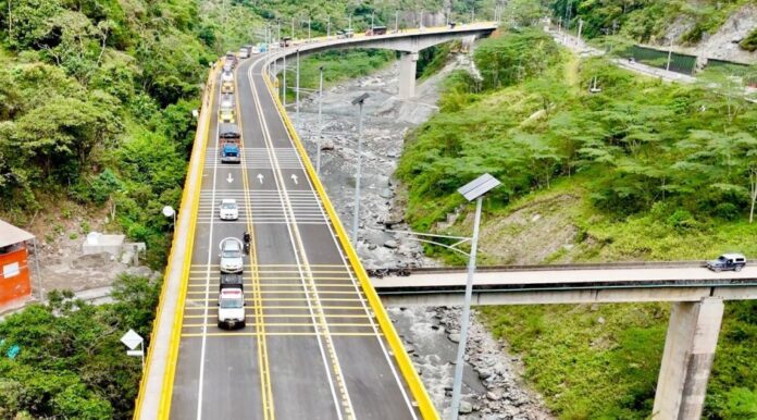 Invías entrega viaducto en la vía Bogotá-Villavicencio