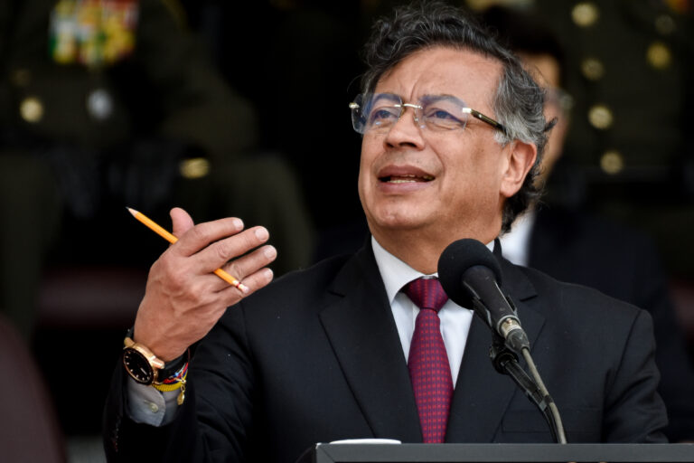 Contraloría urgió recorte inevitable al presupuesto 2026