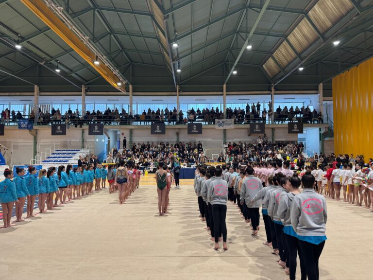 foto: Éxito en la fase clasificatoria de gimnasia rítmica en Aljaraque