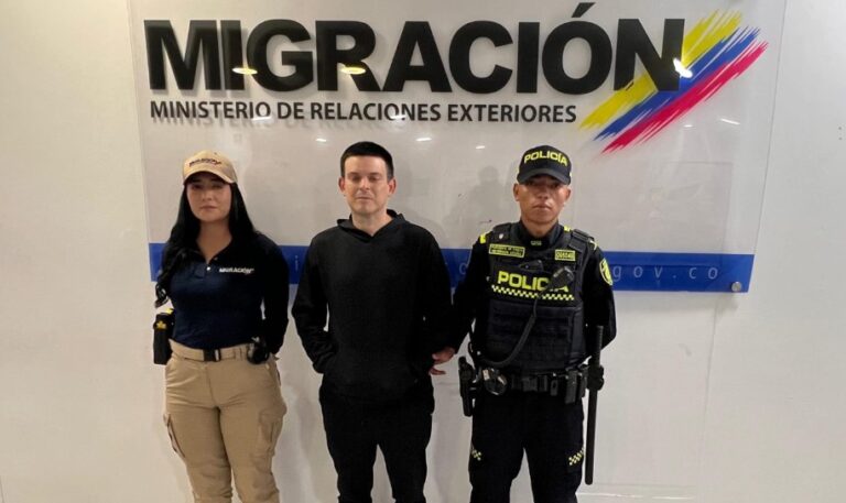 Alejandro Lyons fue deportado y entregado a la justicia