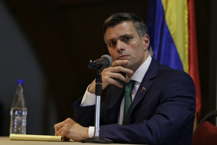 leopoldo-lopez-pasaporte-retirado-venezuela.jpg leopoldo-lopez-pasaporte-retirado-venezuela.jpg