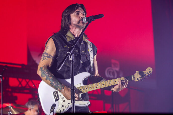 juanes-rock-latino-fíjate-bien-aniversario.jpg