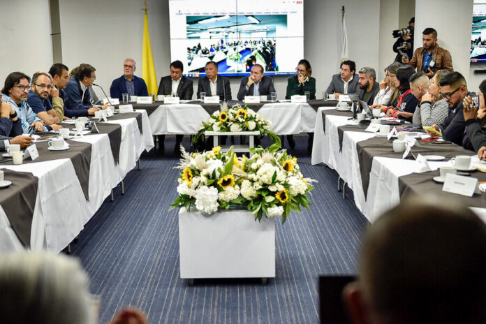 salario-minimo-2026-colombia-debate-gobierno.jpg salario-minimo-2026-colombia-debate-gobierno.jpg