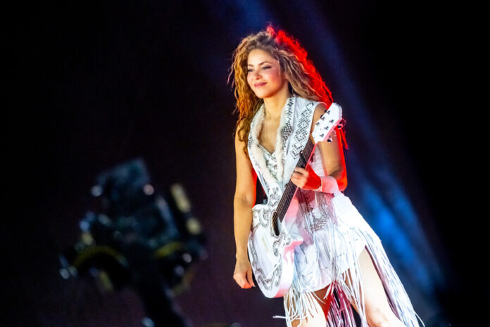 shakira-beele-hips-dont-lie.jpg