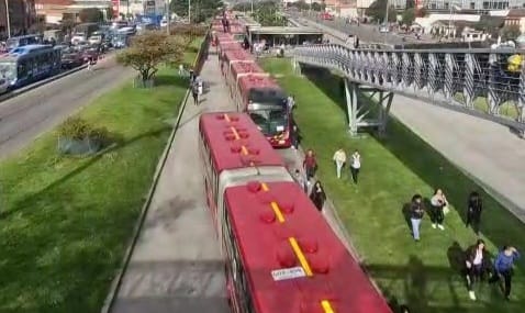 bogota-protesta-moteros-transmilenio.jpg bogota-protesta-moteros-transmilenio.jpg