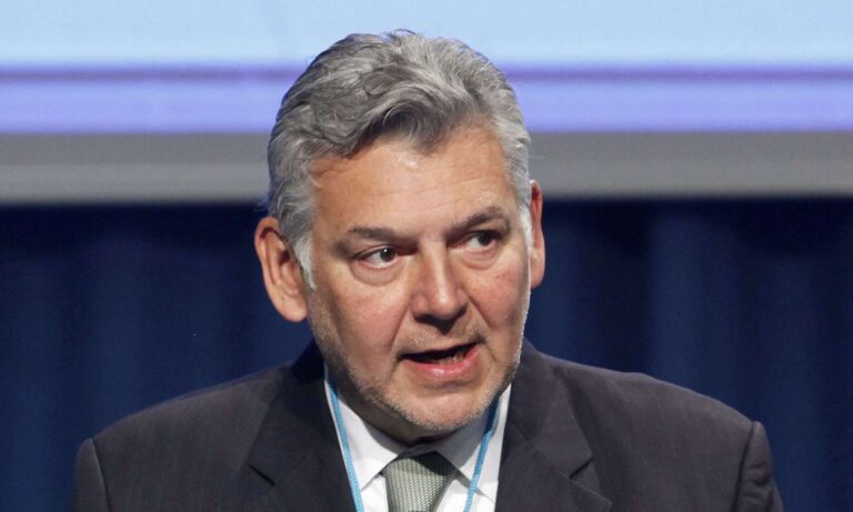 Gobierno busca sustituir al Congreso: alerta Fenalco