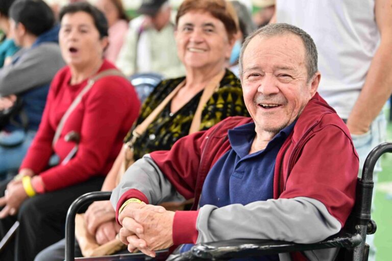 Cundinamarca entrega subsidios a 6.000 personas en condición de vulnerabilidad