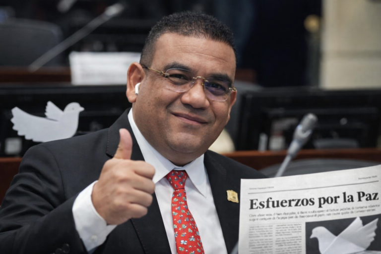 Antonio Correa se ratifica como «el senador de la paz»