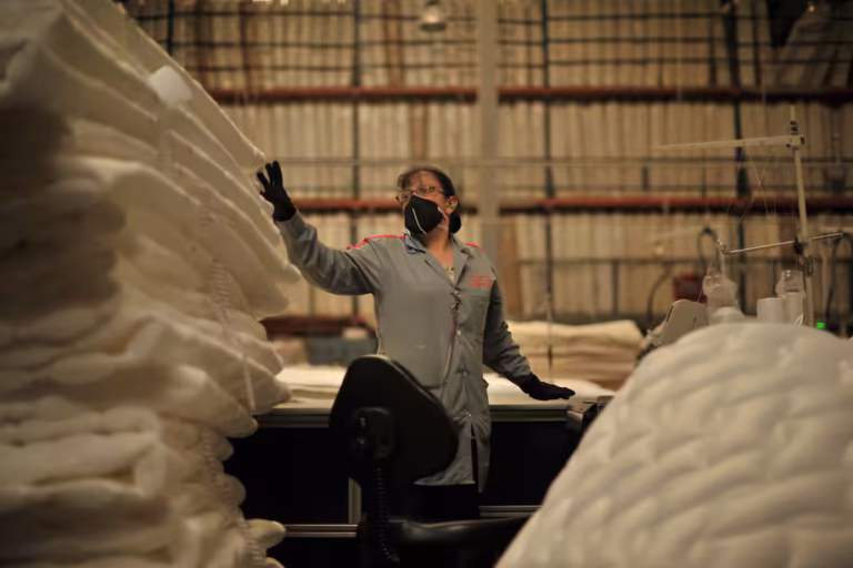 dotación a empleados