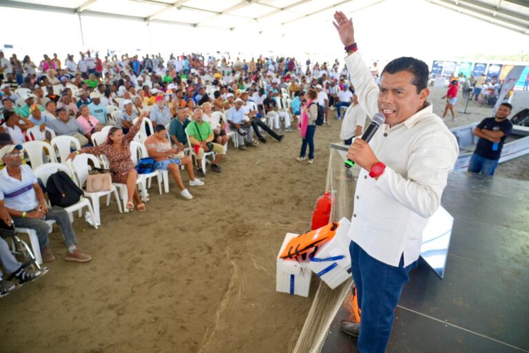 Más de 2.000 pescadores se reúnen en La Boquilla para fortalecer la economía popular en Bolívar