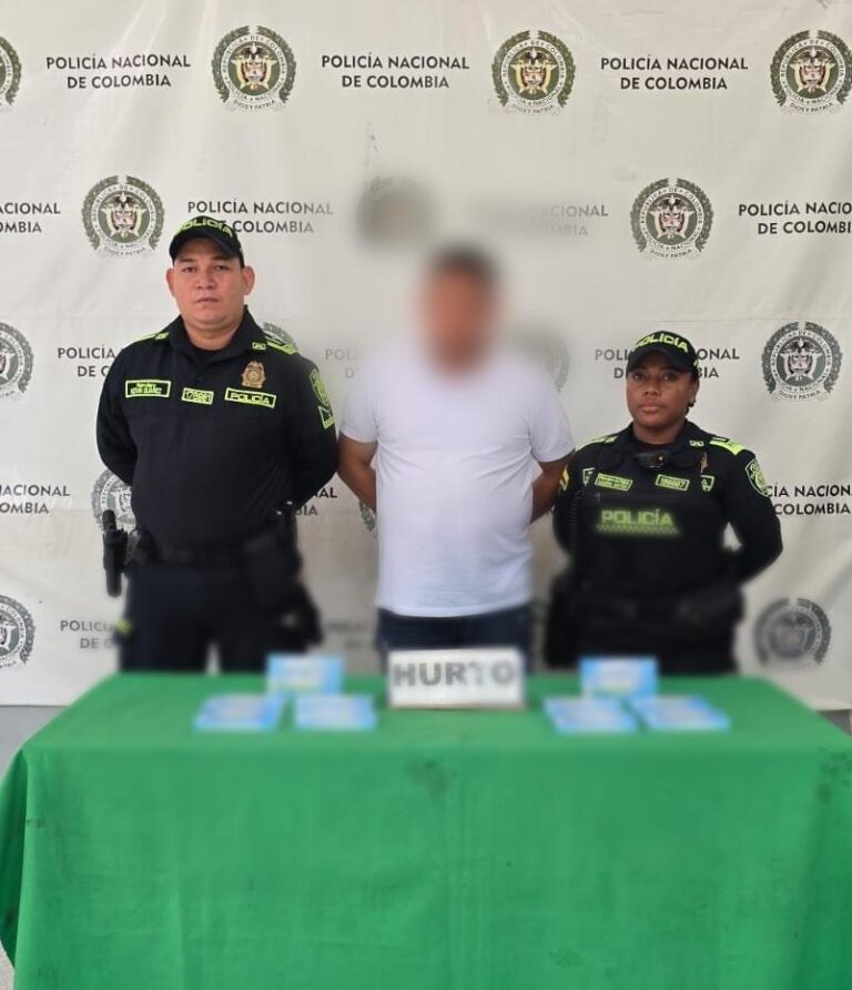 Roba medicamentos de alto costo y lo capturan cuando intentaba huir en Barranquilla