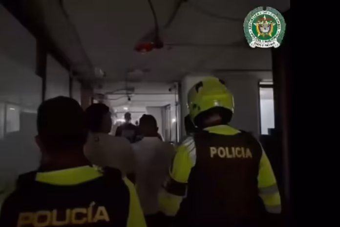 Policia