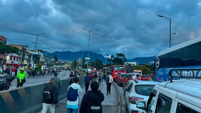 bloqueo en la Autopista Sur