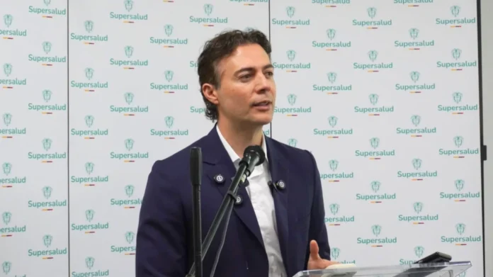 Daniel Quintero advierte riesgo crítico en SOS EPS