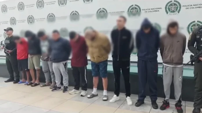 Capturan a 20 presuntos extorsionistas