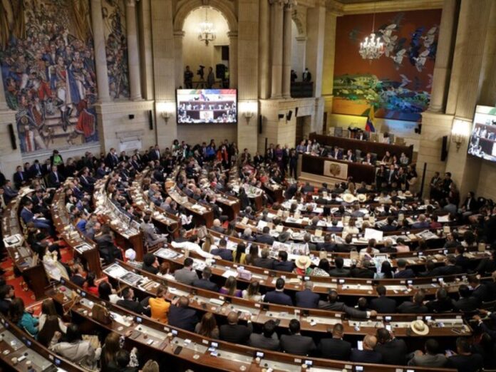 Partido Liberal anuncia que actuará como bancada de gobierno en el Congreso