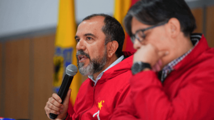 Bogotá evalúa sanciones a Sencia por la grama de El Campín